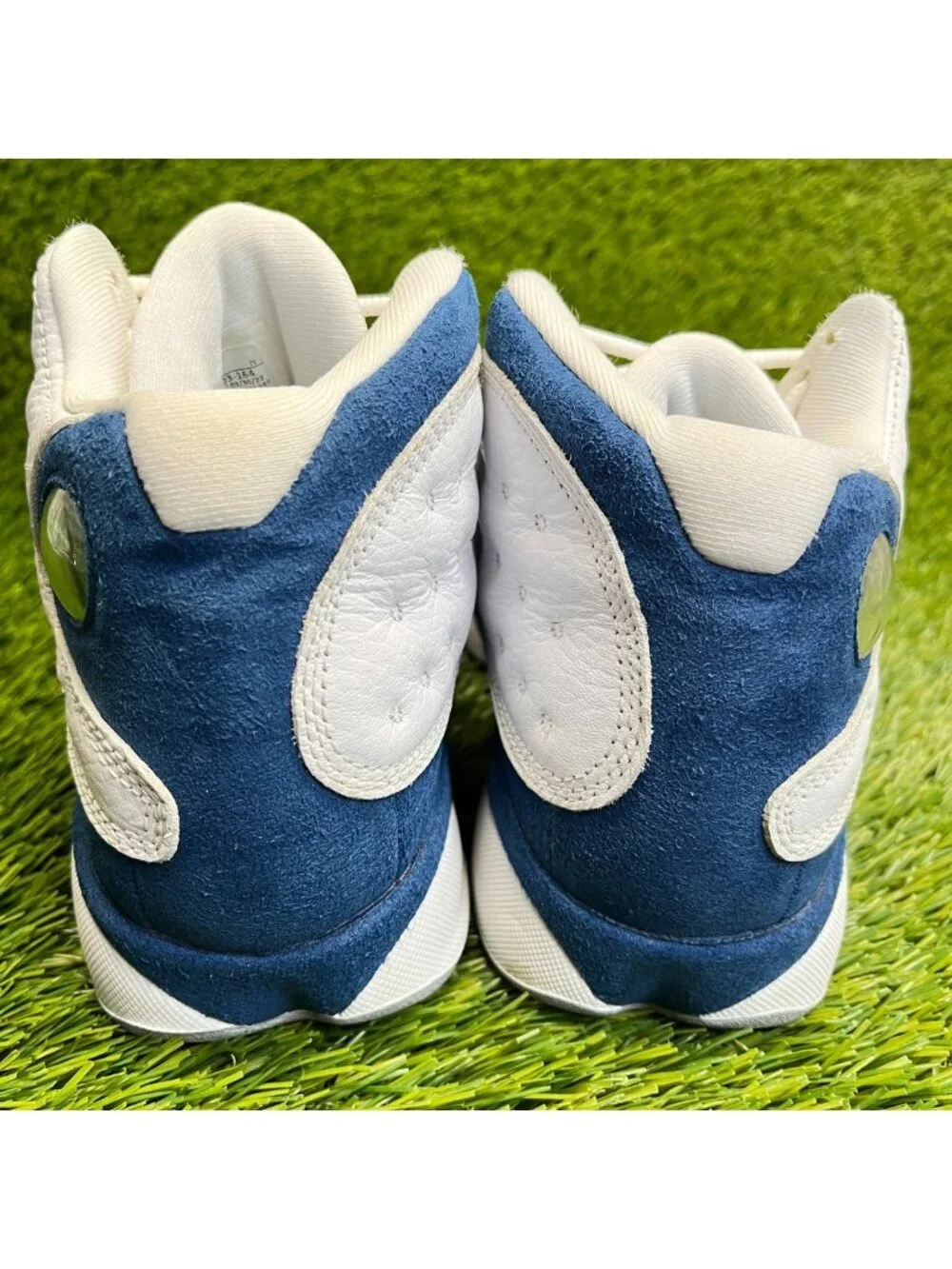 Nike Air Jordan 13 Retro Boys Size 7Y White Blue Gray Basketball Shoes Sneakers